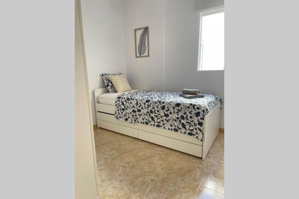 Uim Mediterraneo Poeta 2 Wifi Sagunto Exterior foto